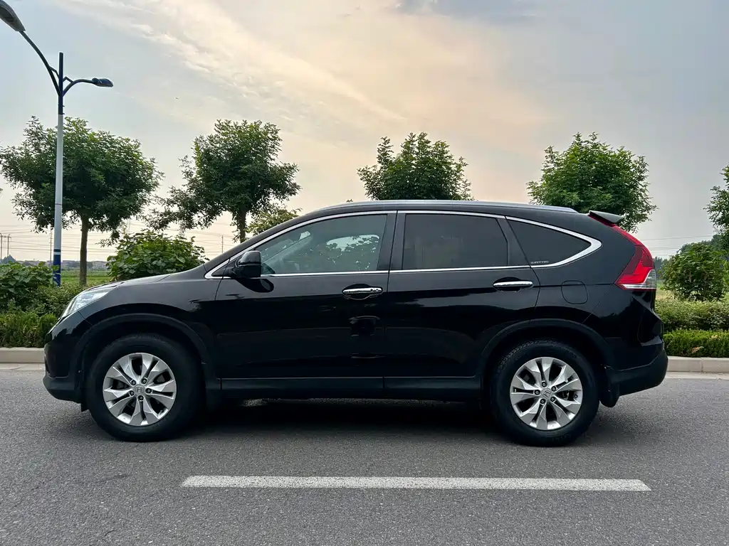 Honda CR-V 2.4 L 4 WD Luxury