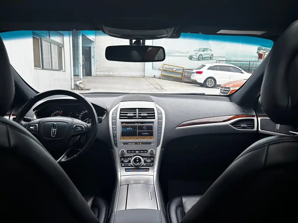 Lincoln MKZ 2.0 T Graceful CN-VI