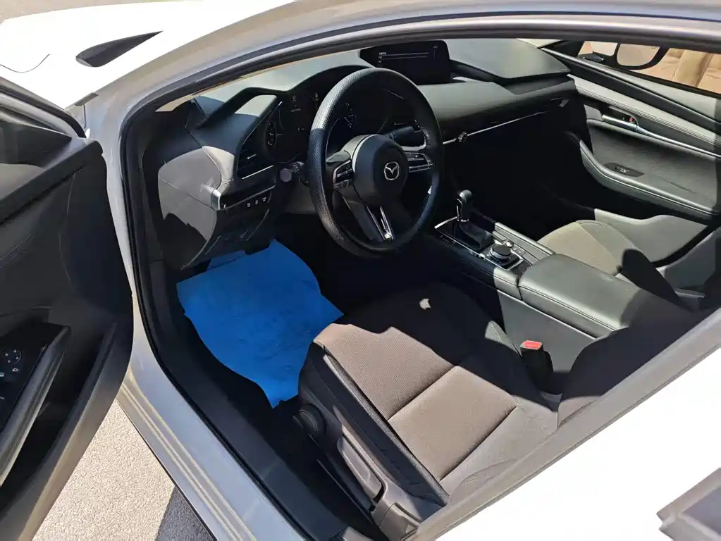Mazda 3 Axela 2.0 L Auto Quality Dazzle