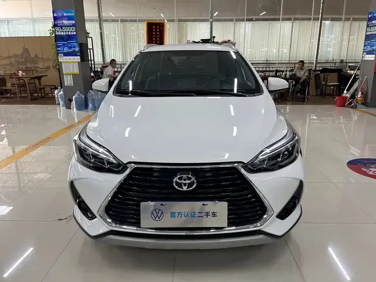 Toyota YARiS L Zhixuan 1.5 L CVT Leading PLUS