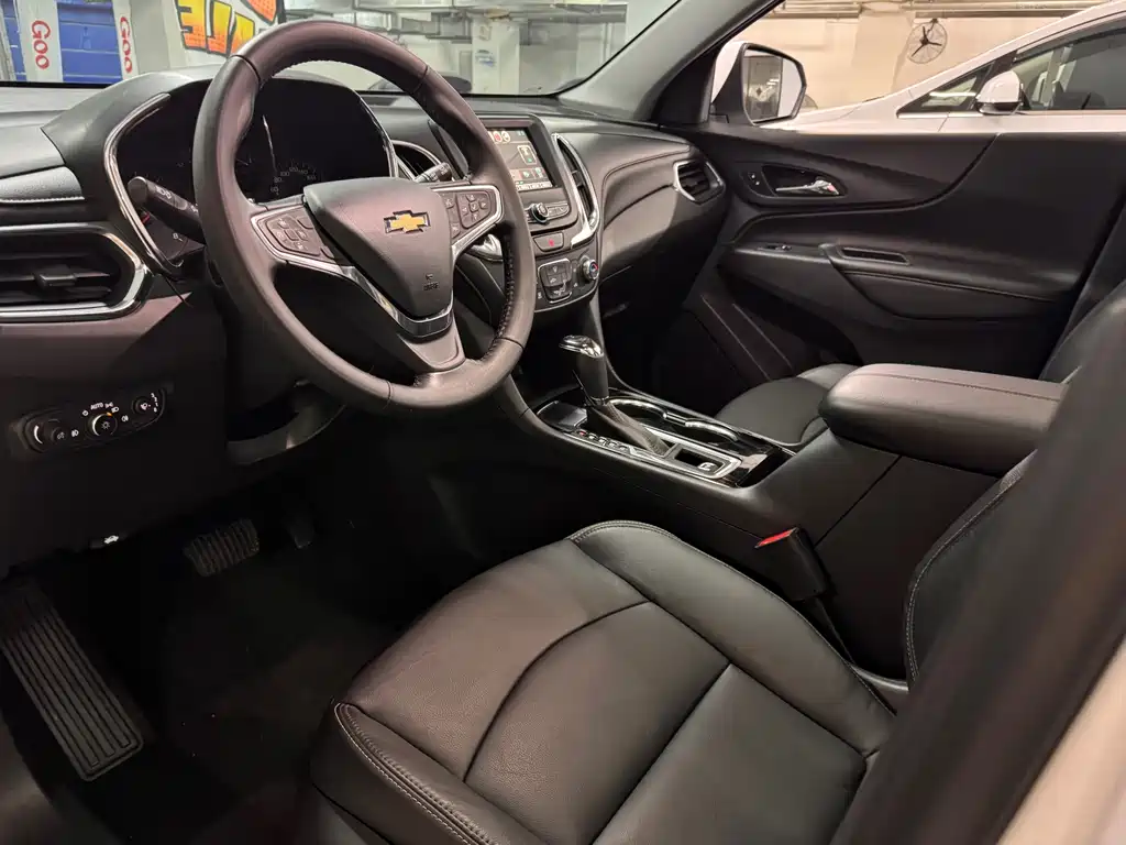 Equinox 535 T Auto Speed World CN-VI