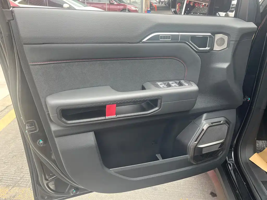 Jetour Traveller 2.0 T 4 WD Cross PRO+