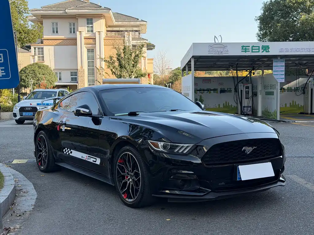 Mustang 2.3 T Performance