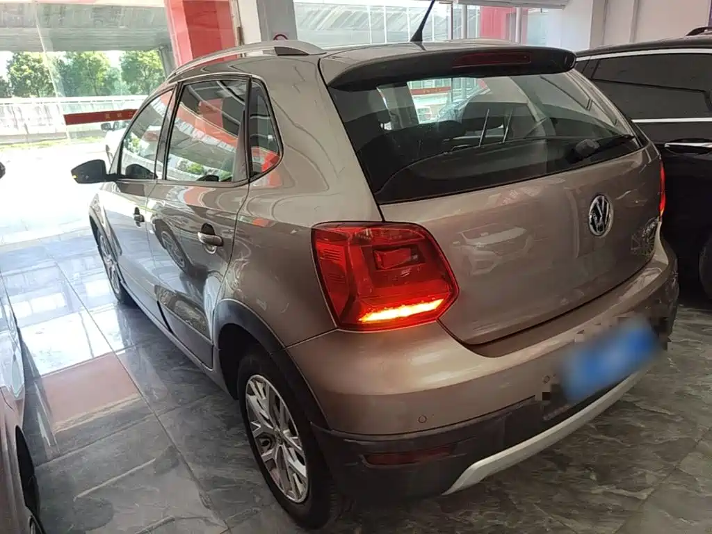 Polo 1.6 L Cross Polo Auto