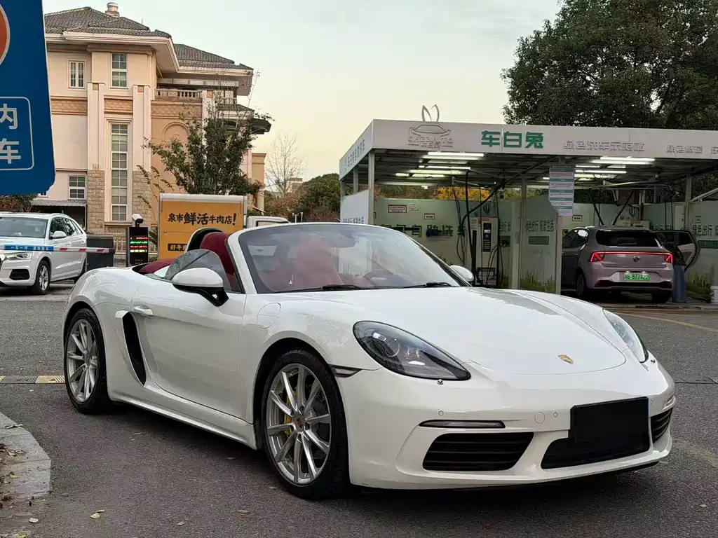 Porsche 718 Boxster 2.0 T