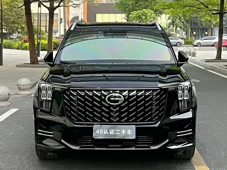 GAC Trumpchi GS8 Navigator Series 2.0 TGDI 2 WD Luxury Connected 7-seat