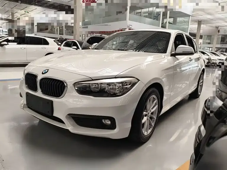 BMW 1 Series (Import) 118 i Leading