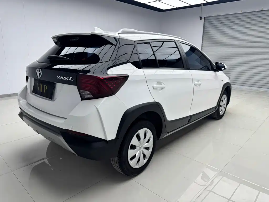 YARiS L Zhixuan 1.5 L CVT Leading PLUS