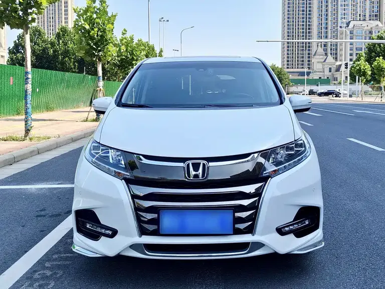 Honda Odyssey 2.0 L Sharp· Premium