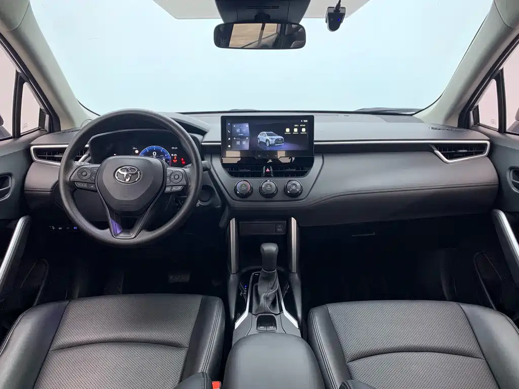 Corolla Cross 2.0 L Pioneer