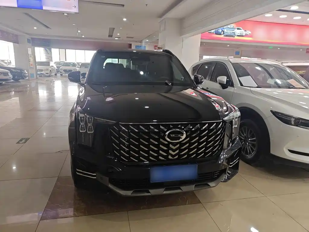 GAC Trumpchi GS8 Navigator Series 2.0 TGDI 2 WD Luxury Connected (7-seat)