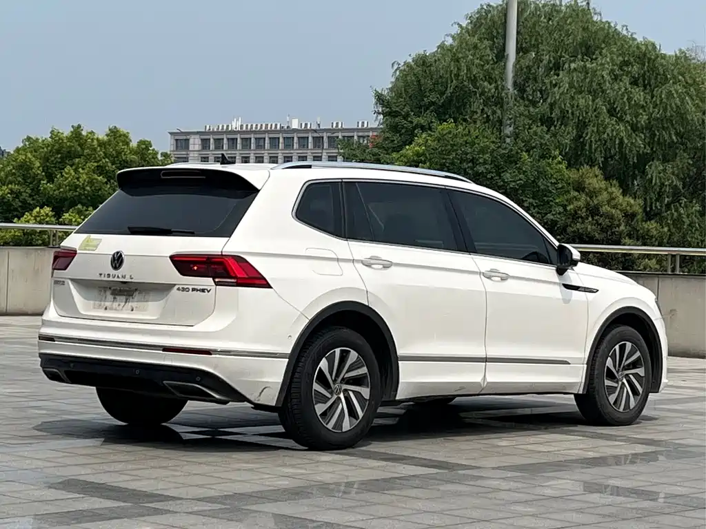 Tiguan L NEV 途观L插电混动 2021款 430 PHEV 插电混动旗舰版