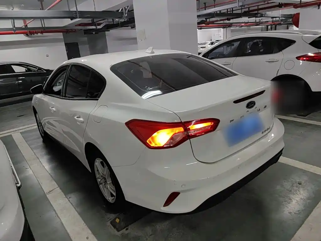 Focus Sedan 1.5 L Auto Sharp Leap CN-V