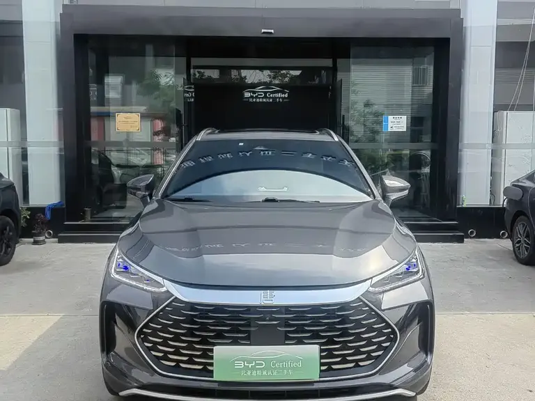 BYD Tang NEV DM-p 215 KM 4 WD Flagship
