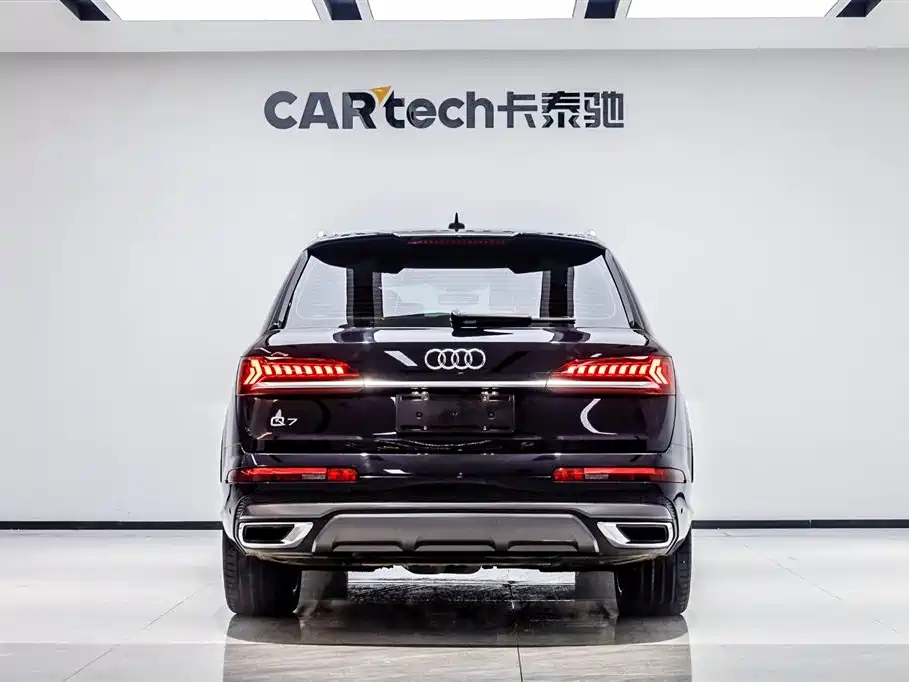 Audi Q7 55 TFSI quattro S line Sport