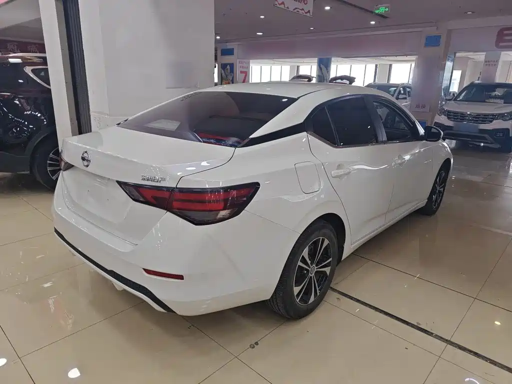 Sylphy 1.6 L XL CVT Joy