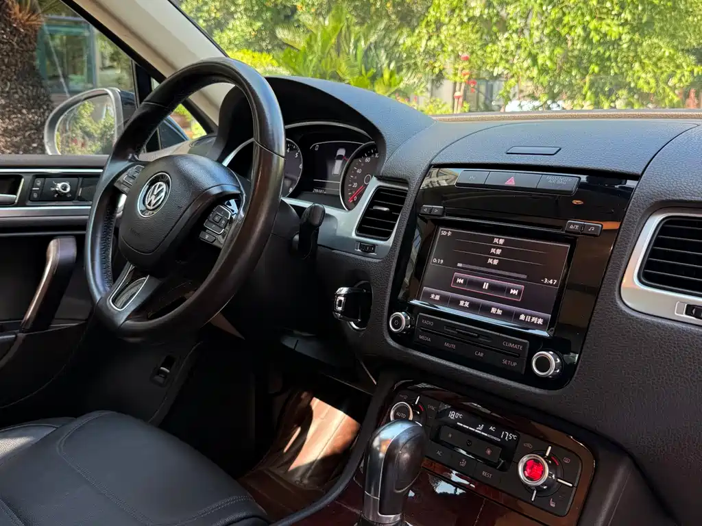 Touareg 3.0 TSI X 10 th Anniversary Limited