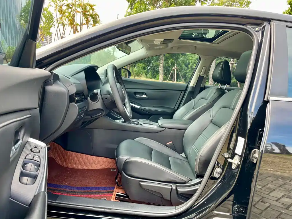 Sylphy 1.6 L XL CVT Joy