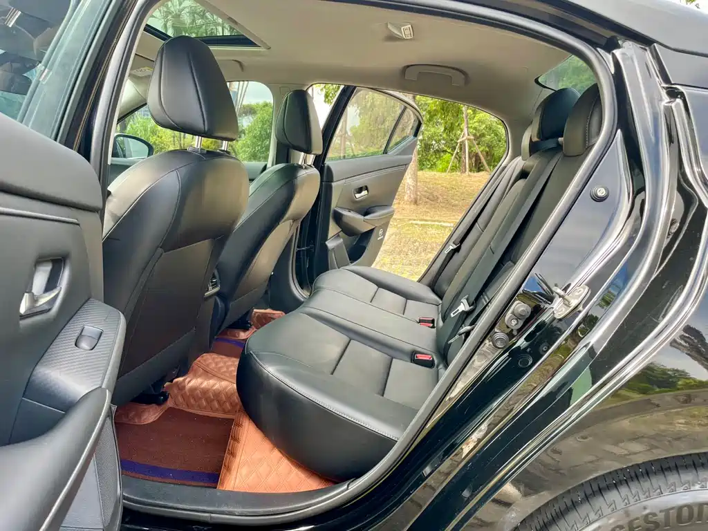 Sylphy 1.6 L XL CVT Joy