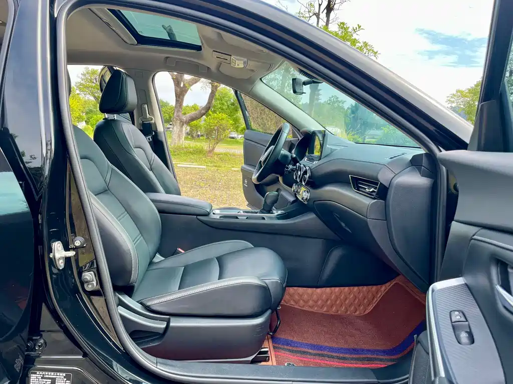 Sylphy 1.6 L XL CVT Joy