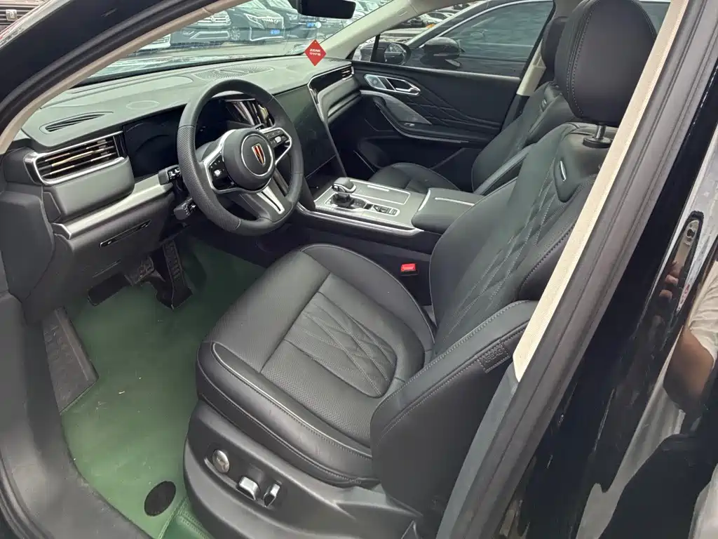 Hongqi HS7 PHEV 2.0 T PHEV 4 WD Flagship Smooth 7-seat