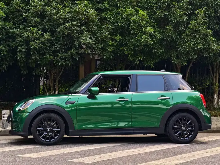 MINI 1.5 T ONE 5-door