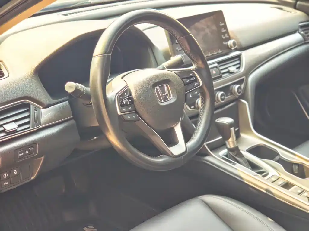 Accord 260 TURBO Luxury CN-VI