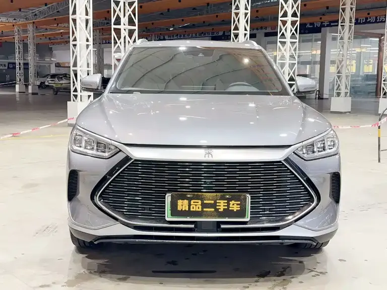 BYD Song PLUS NEV DM-i 100 KM 4 WD Flagship PLUS