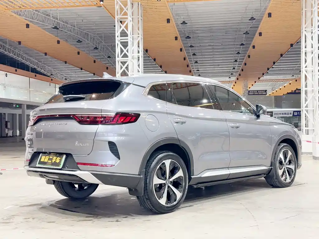 Song PLUS NEV DM-i 100 KM 4 WD Flagship PLUS