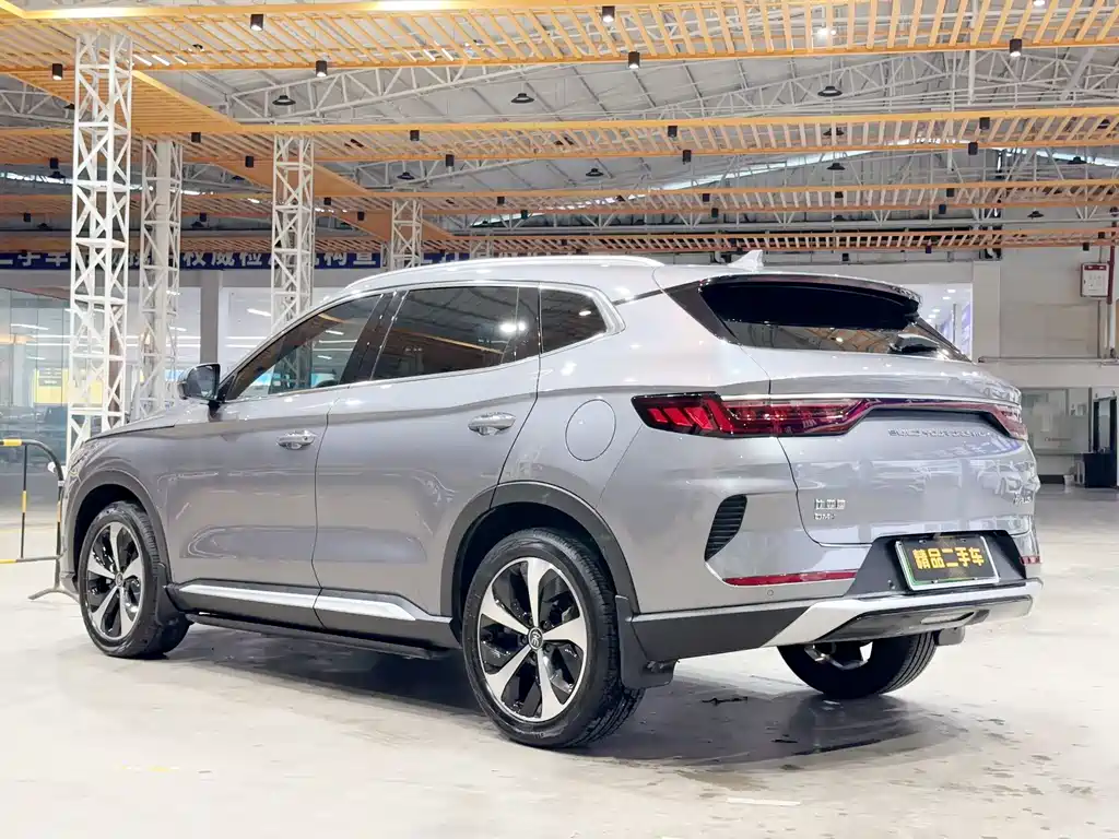Song PLUS NEV DM-i 100 KM 4 WD Flagship PLUS