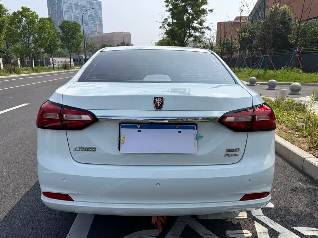 Roewe 360 PLUS 1.5 L Auto Premium