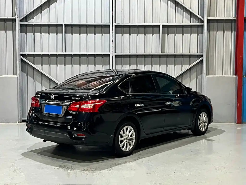 Sylphy 1.6 XV CVT Premium