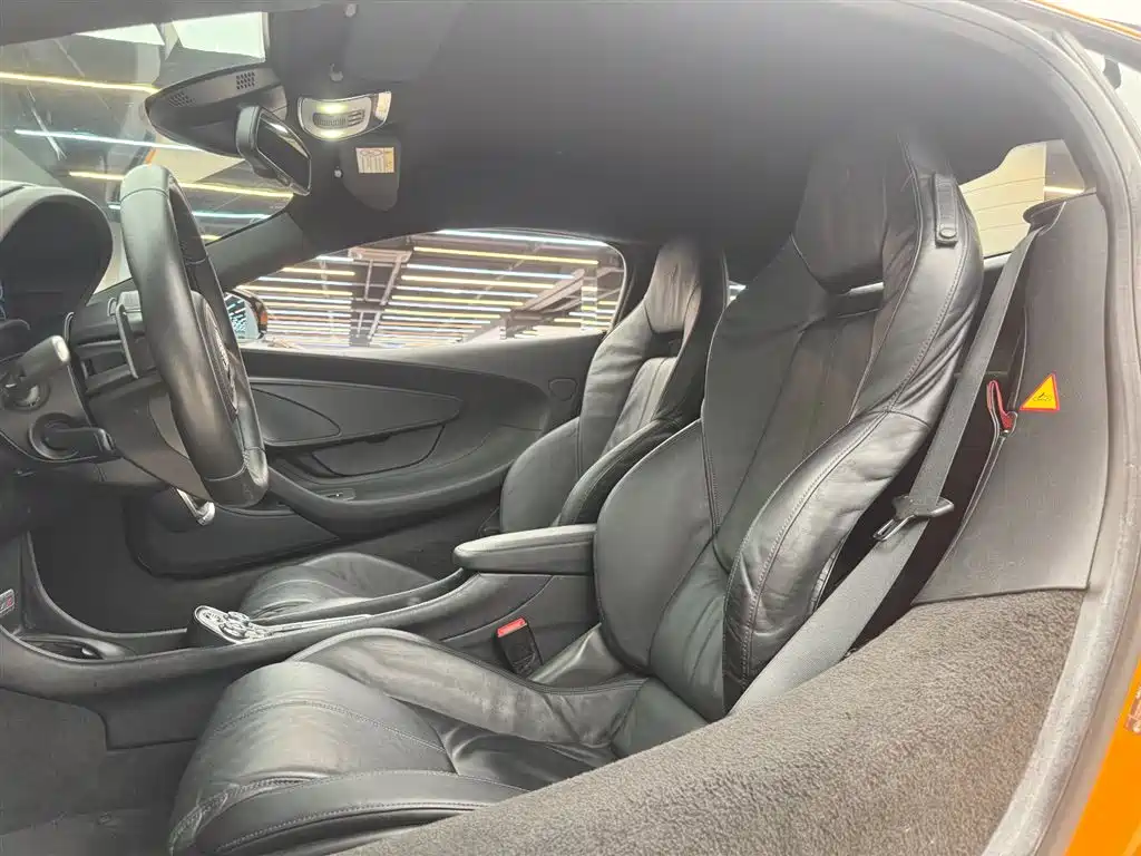 McLaren 570 570 S 3.8 T Coupe