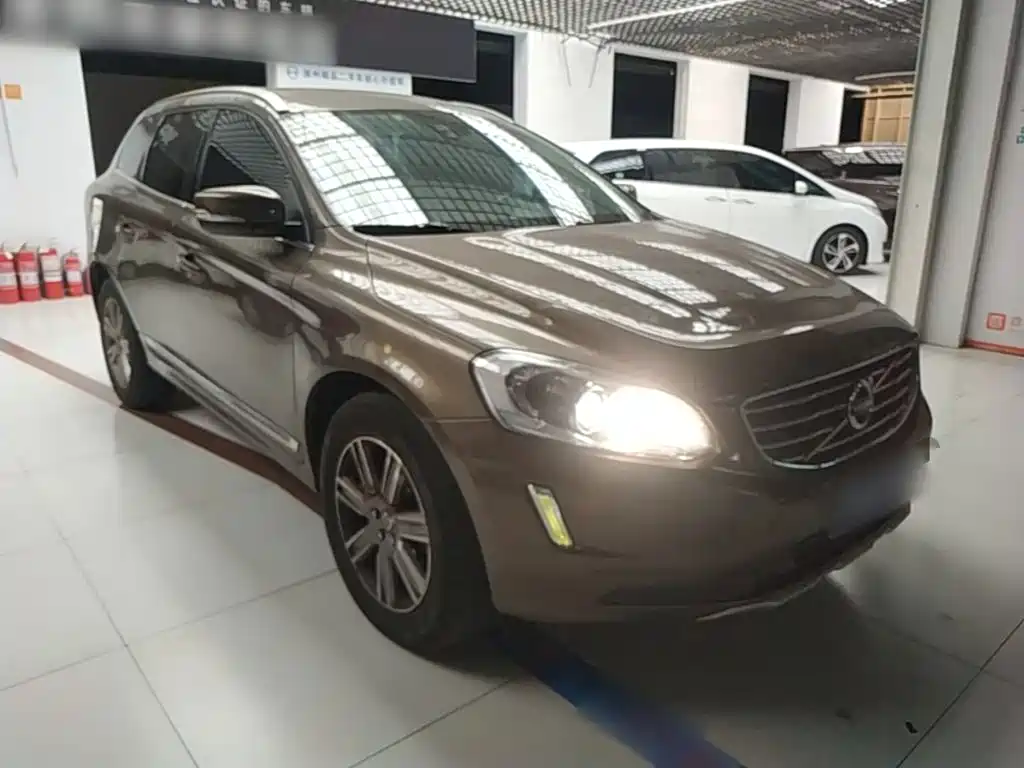Volvo XC60 T5 AWD Smart Progress Upgraded