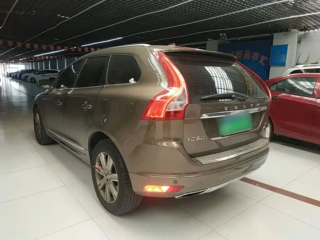 Volvo XC60 T5 AWD Smart Progress Upgraded