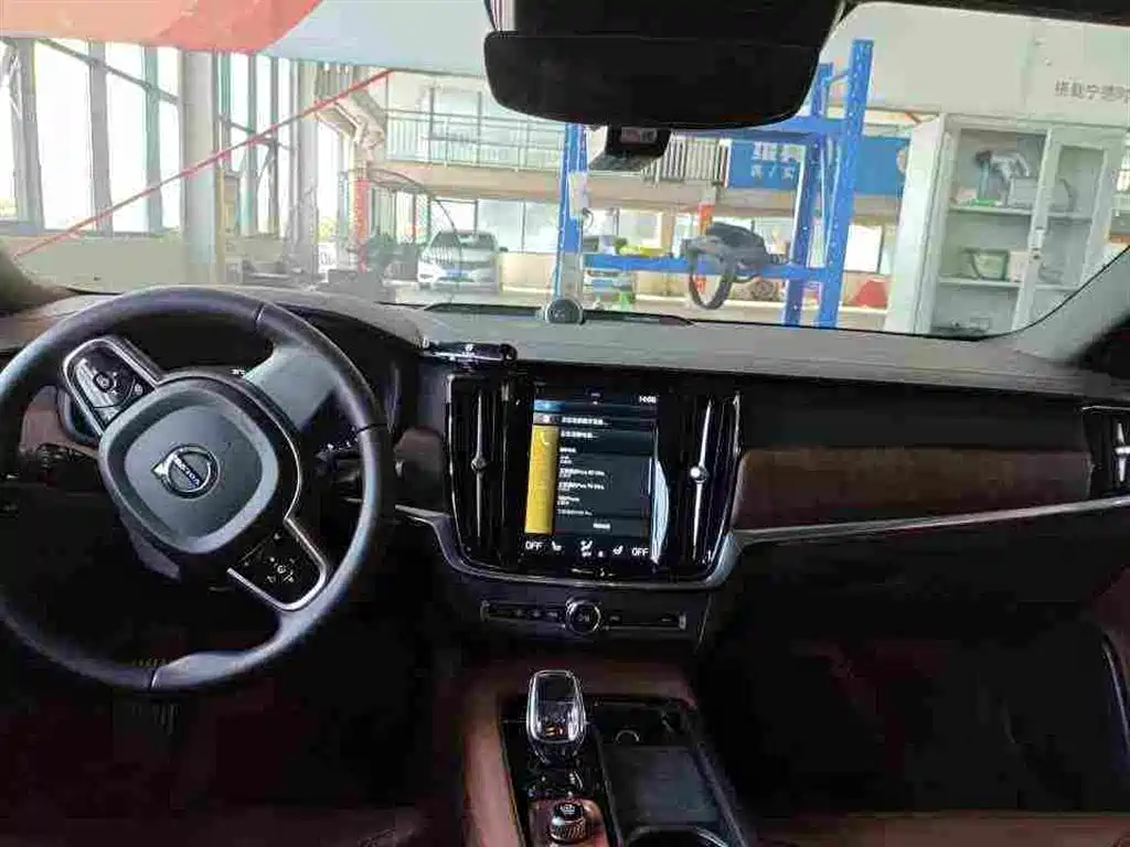 Volvo S90 B5 Smart Grace Luxury