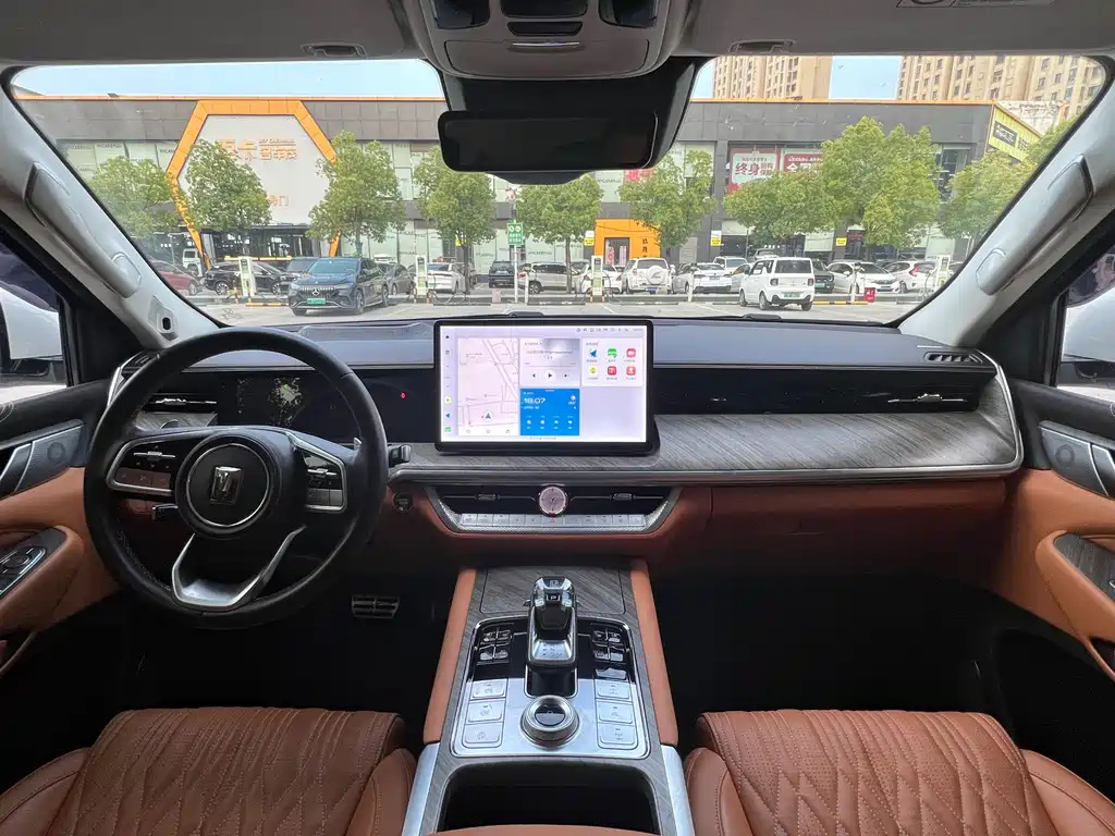 Tank 500 3.0 T Sport Realm 5-seat