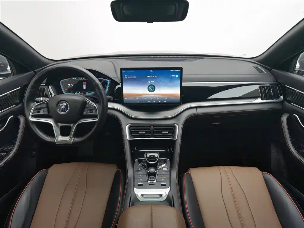 Song PLUS 1.5 T Auto Flagship