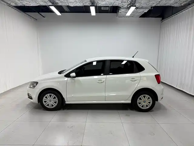 Polo 1.4 L Auto Style