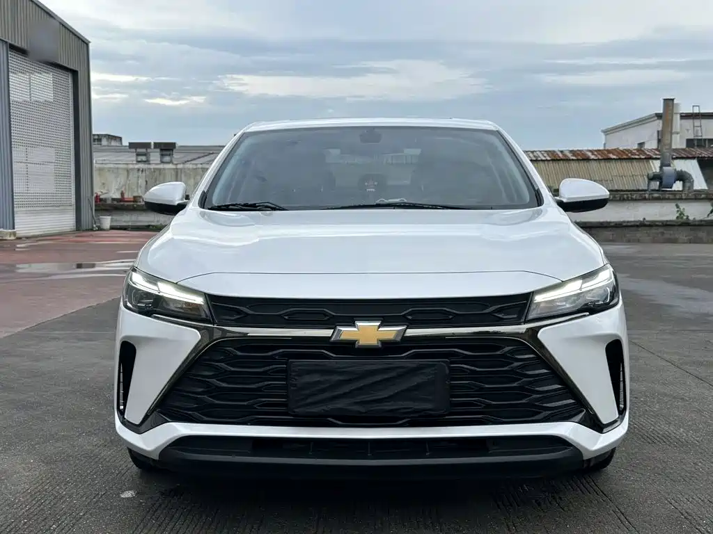Monza 1.5 L DCT Joy
