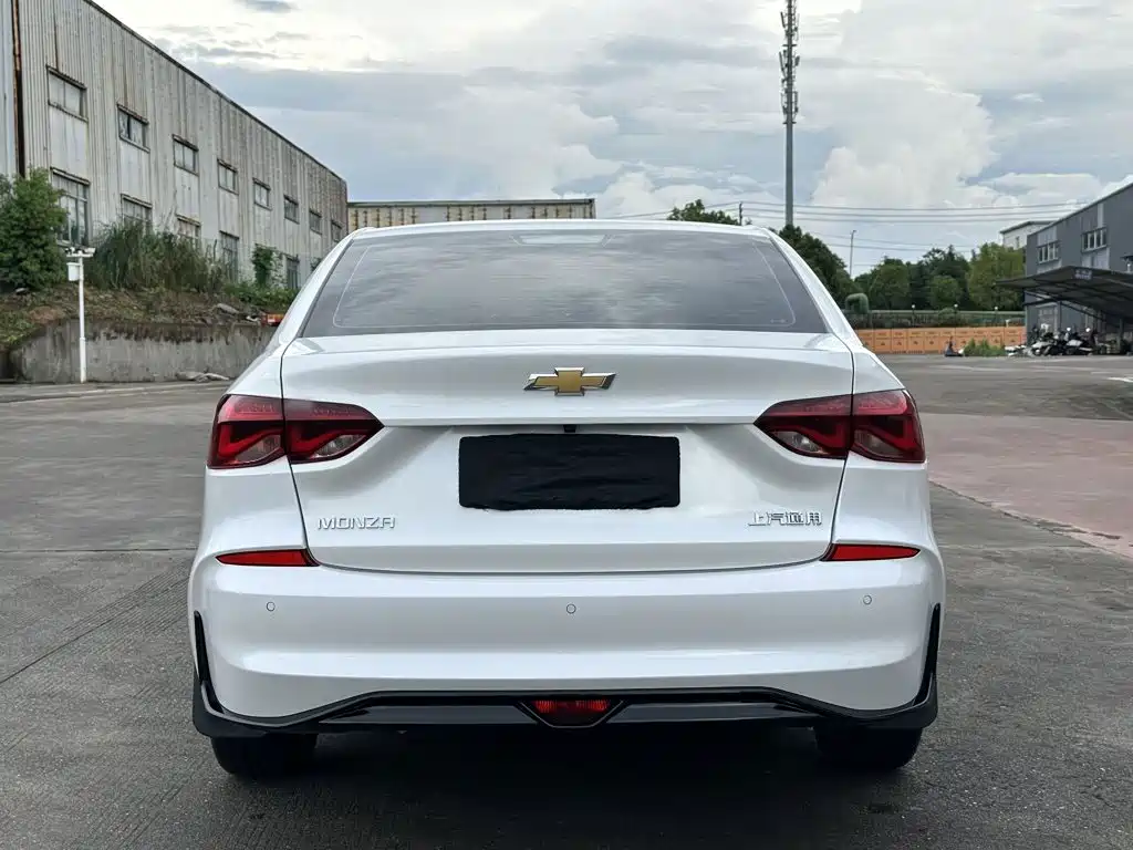 Monza 1.5 L DCT Joy