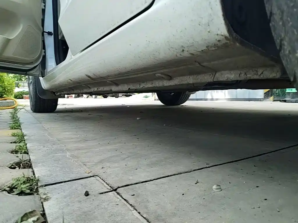Eado 逸动 2015款 1.6 L 手动精英型 国IV