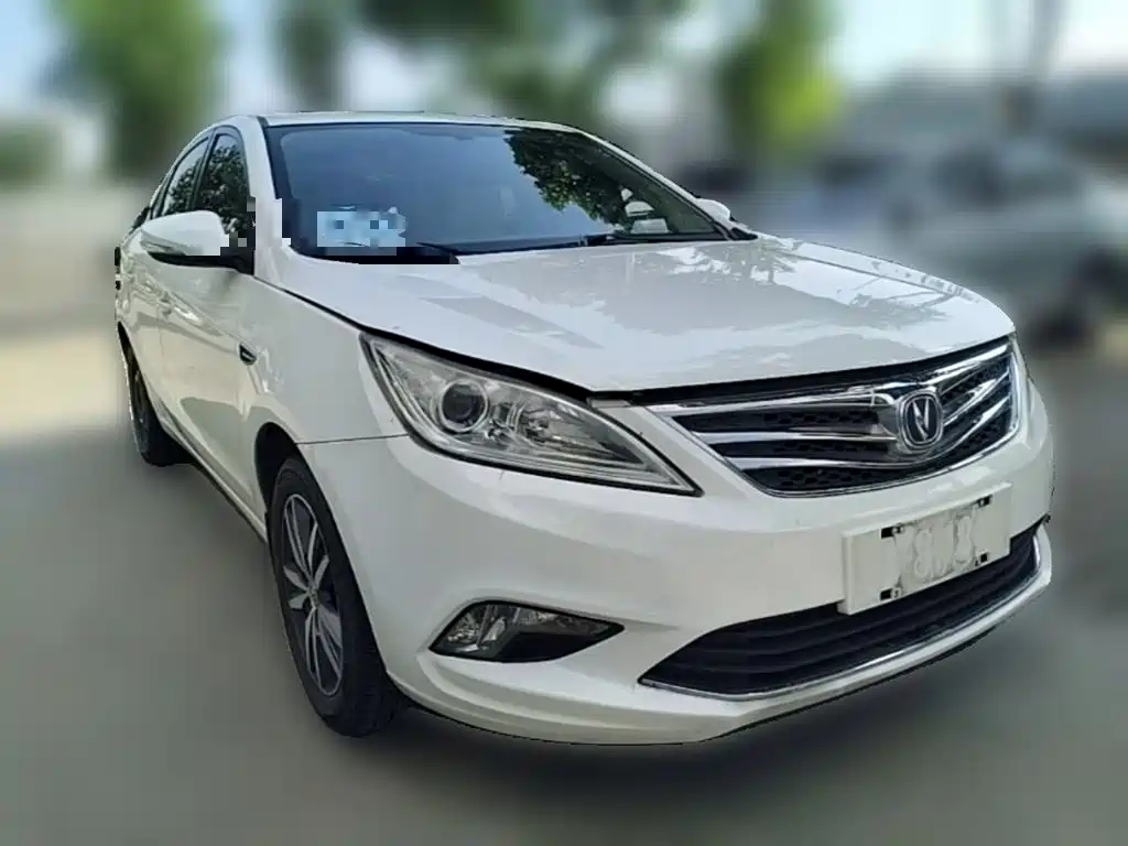 Eado 逸动 2015款 1.6 L 手动精英型 国IV
