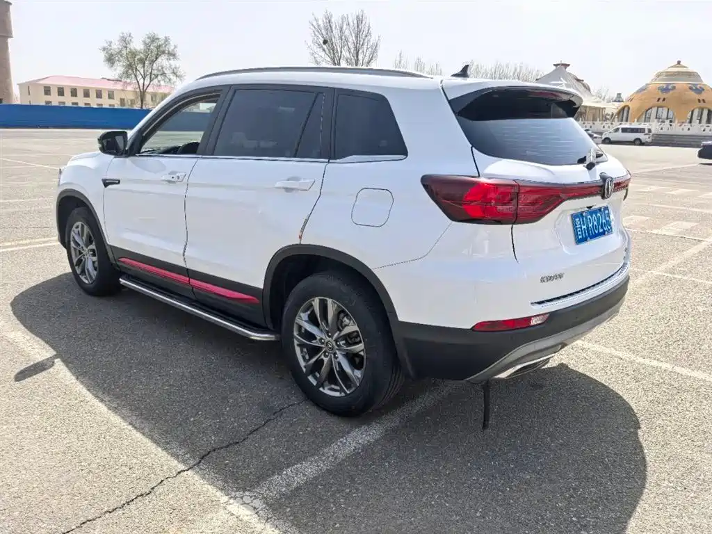 Changan CS75 Glory Million 280 T DCT Distinguished