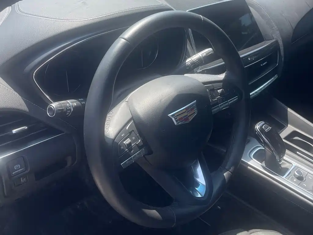 Cadillac CT5 Facelift 28 T Luxury
