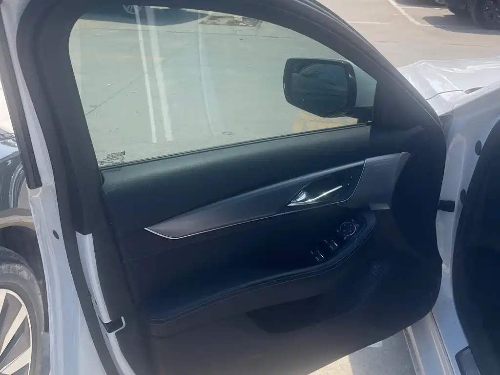 Cadillac CT5 Facelift 28 T Luxury