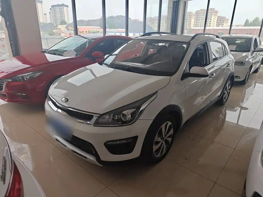 KX CROSS 1.6 L Auto Agile Sunroof
