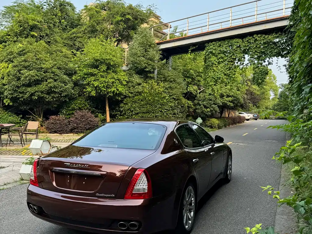 Quattroporte 4.7 L Global Honor