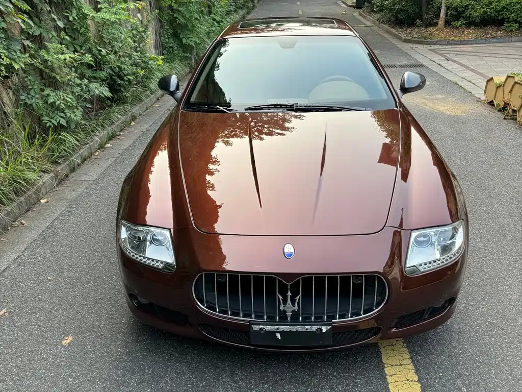 Quattroporte 4.7 L Global Honor