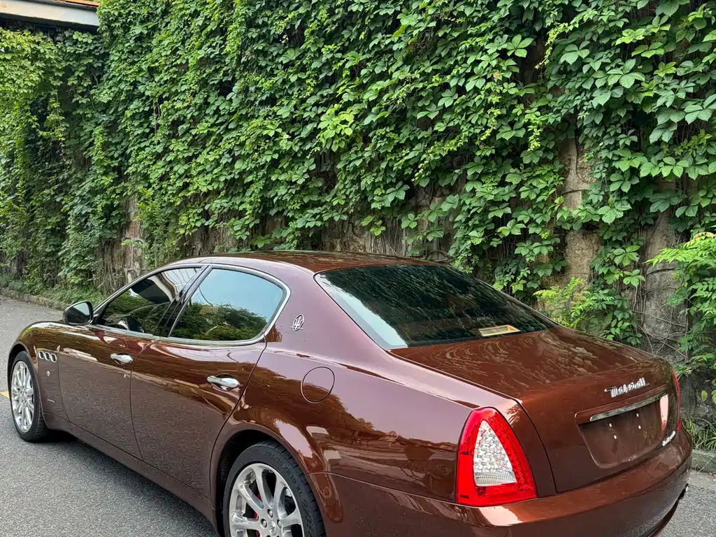Quattroporte 4.7 L Global Honor